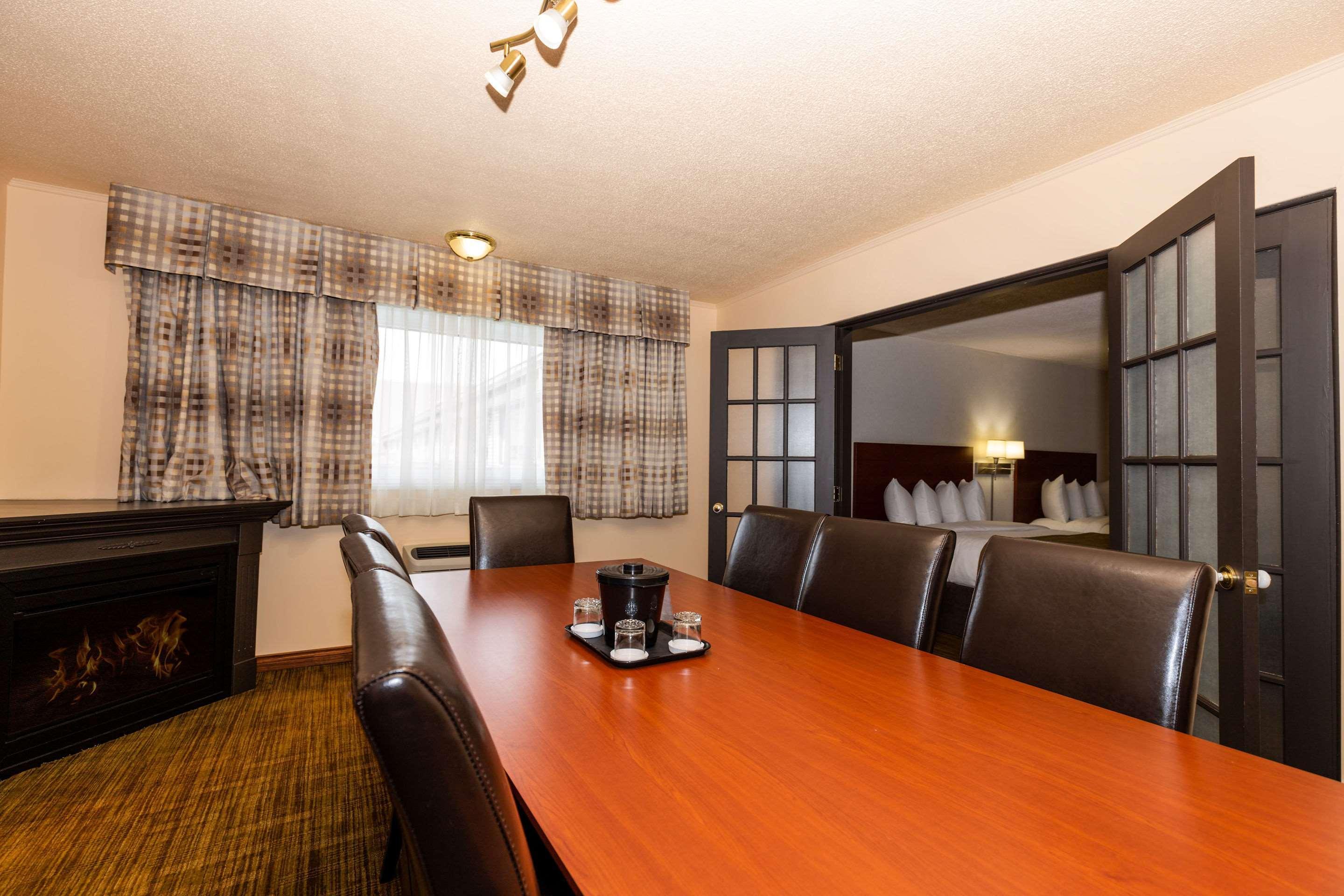 Quality Inn & Suites Matane Exterior photo
